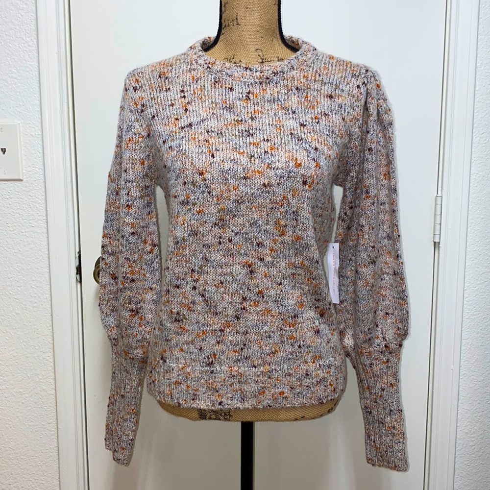 Knit Sweater with lantern sleeves